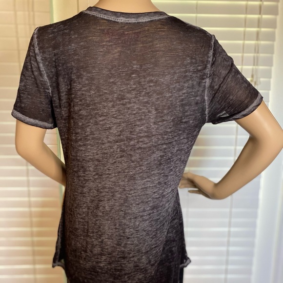 Stranger Things Burnout Graphic Tee Size Large VGC - Picture 4 of 5